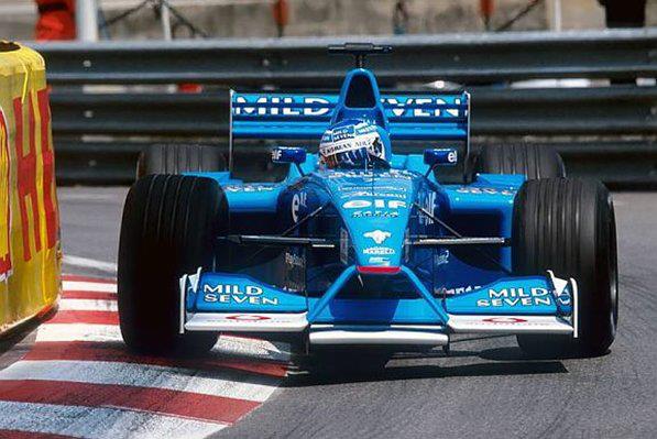 Benetton F1, equipe histórica da Fórmula 1 de 2001 - by facebook 